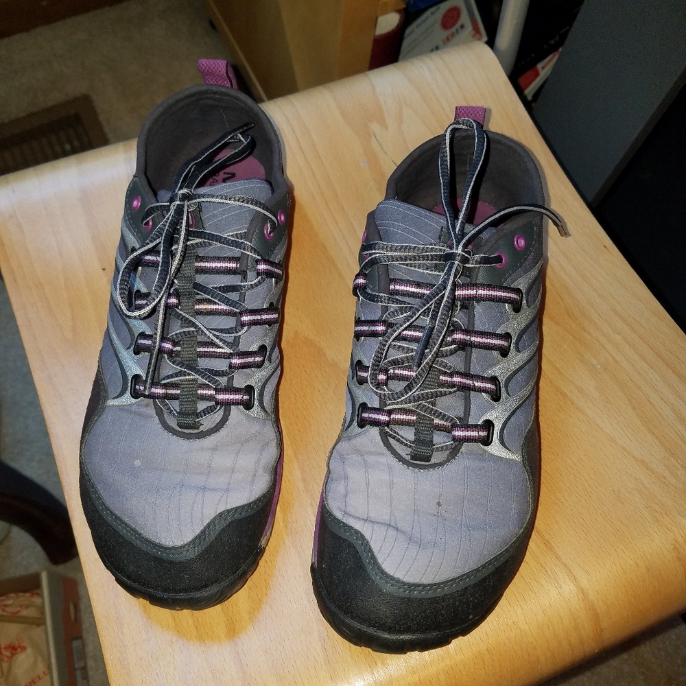 Merrell womens shoe
